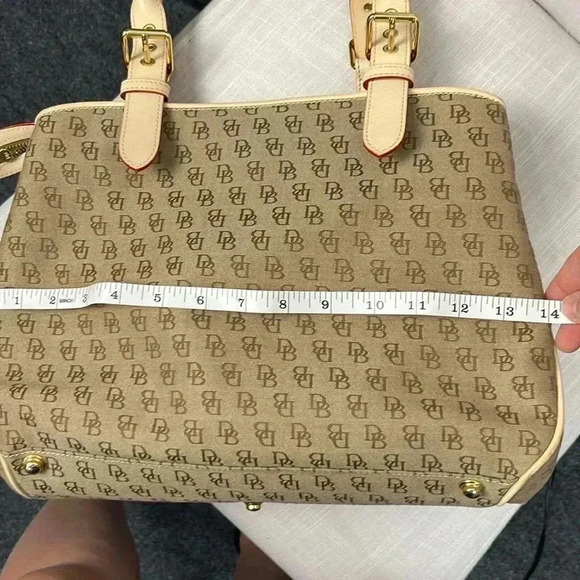 Vintage Dooney & Bourke Buckle Satchel Tote Bag Purse DB Signature Leather Trim - Picture 12 of 16